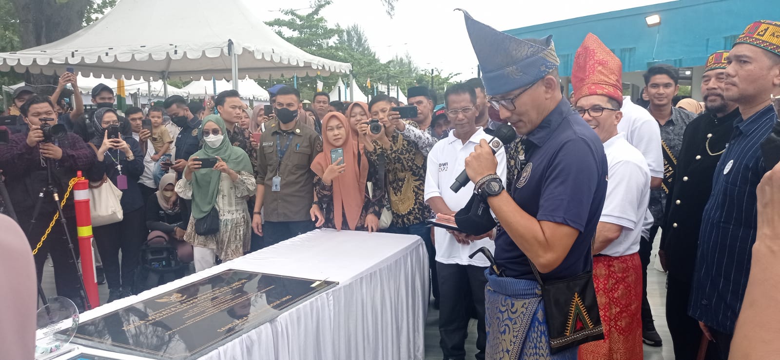 Tahun 2022, Kemenparekraf targetkan 4,4 juta lapangan kerja sektor ekonomi kreatif Tahun 2022, Kemenparekraf targetkan 4,4 juta lapangan kerja sektor ekonomi kreatif