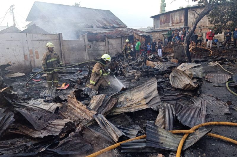 Kebakaran hanguskan 40 rumah di Cakung