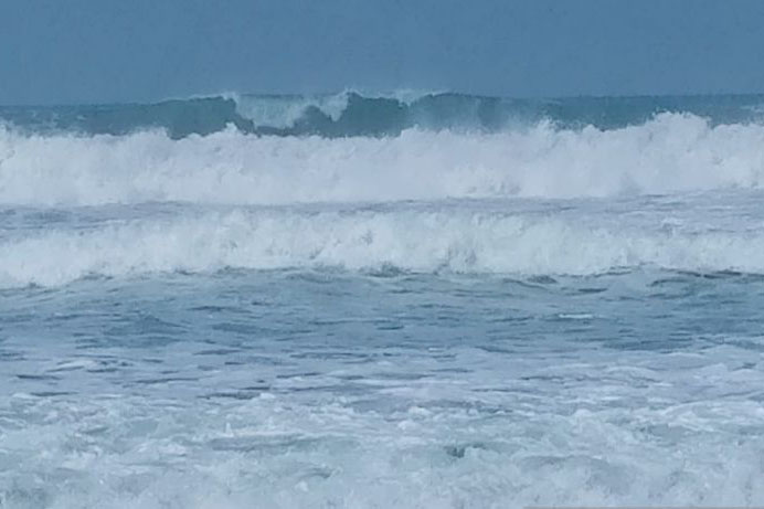 BPBD Cianjur siagakan relawan di kawasan pantai selatan BPBD Cianjur siagakan relawan di kawasan pantai selatan