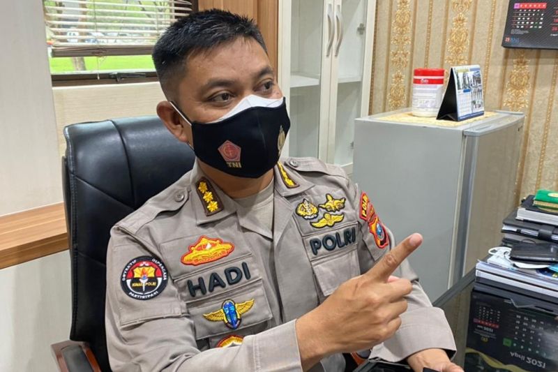 Polda Sumut tetapkan lima tersangka kasus PMI ilegal ke Kamboja Polda Sumut tetapkan lima tersangka kasus PMI ilegal ke Kamboja