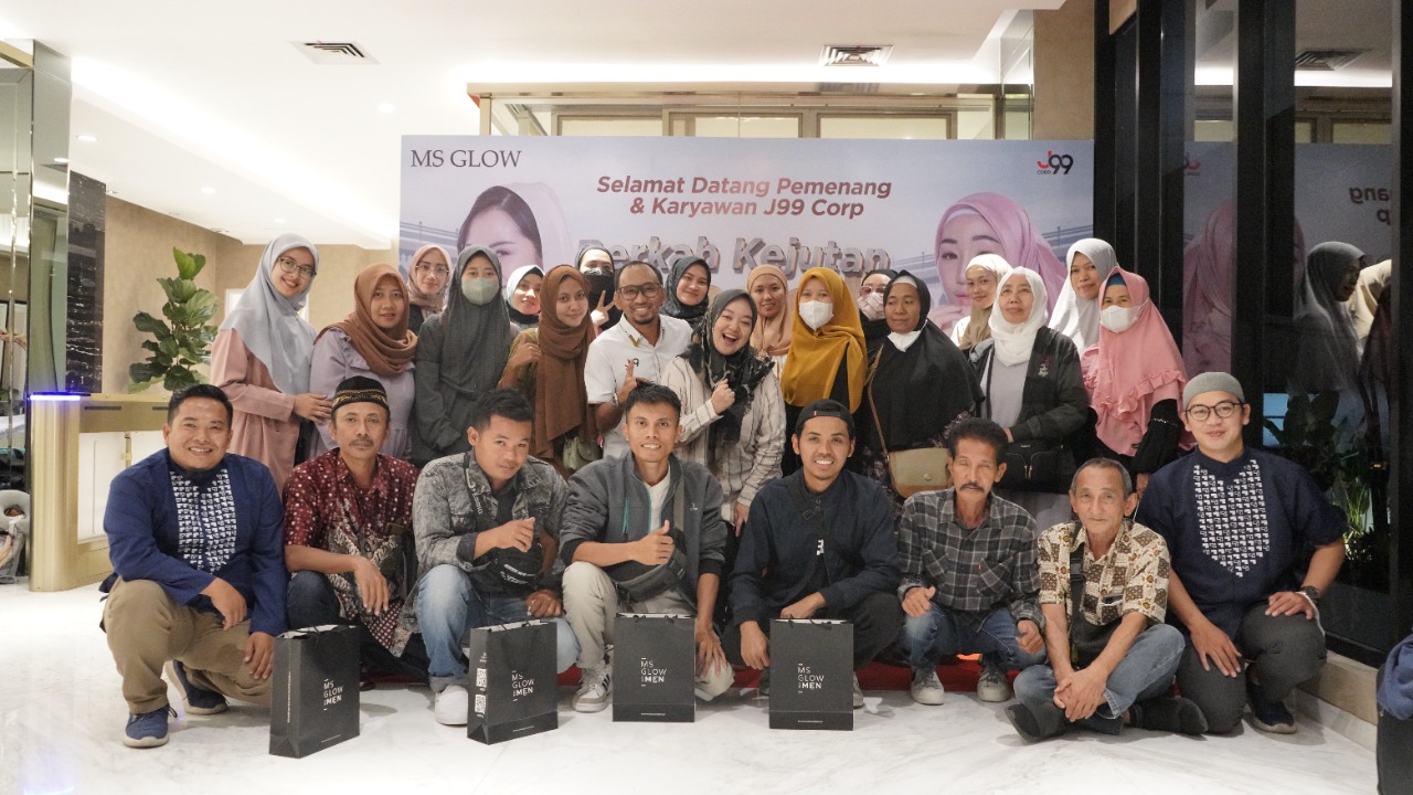 Produsen skincare ini berangkatkan karyawan dan konsumen umroh ke Tanah Suci