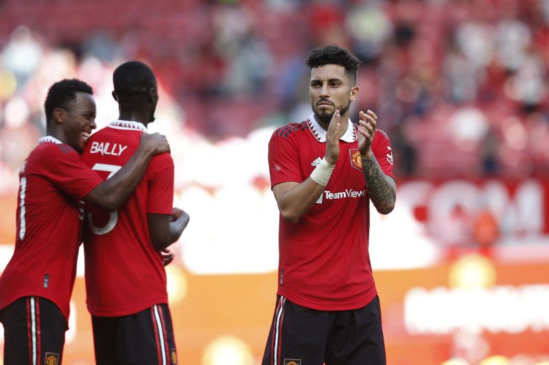 MU cuci gudang; Telles dan Baillysiap dilepas MU cuci gudang; Telles dan Baillysiap dilepas