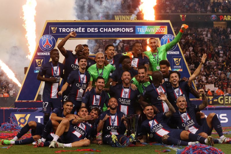 Neymar, Messi pimpin PSG telan Nantes 4-0 untuk juarai Piala Super Neymar, Messi pimpin PSG telan Nantes 4-0 untuk juarai Piala Super