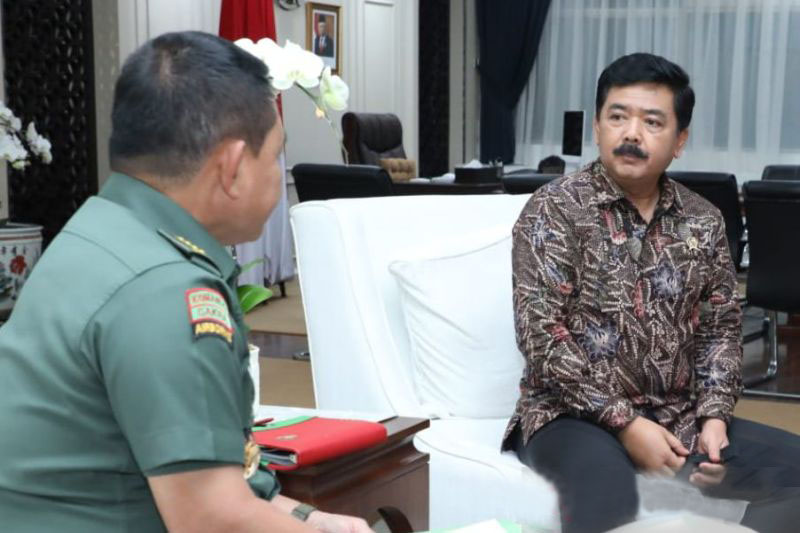 Menteri ATR/BPN terima kunjungan Kasad Dudung Abdurachman