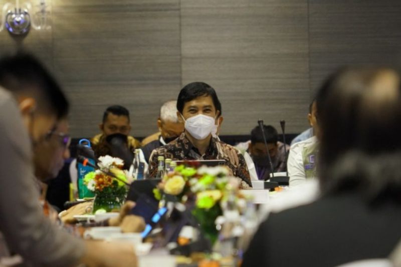 Kemenkes persiapkan fasilitas akses PeduliLindungi 14 bahasa KTT Bali Kemenkes persiapkan fasilitas akses PeduliLindungi 14 bahasa KTT Bali
