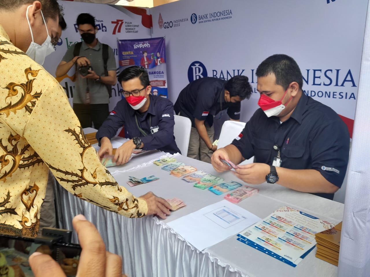 BI Kalsel layani penukaran uang kertas baru emisi tahun 2022