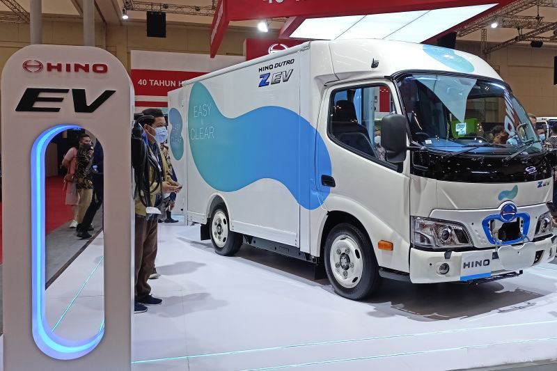 Hino bawa truk listrik hingga kendaraan Euro4 terbaru di GIIAS 2022