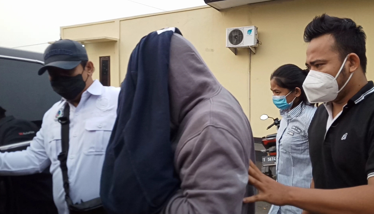 Kasus pesta sabu anggota DPRD Purwakarta dilimpahkan ke BNNK Karawang Kasus pesta sabu anggota DPRD Purwakarta dilimpahkan ke BNNK Karawang