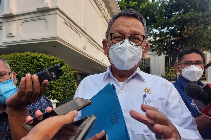 Menteri ESDM pertimbangkan daya beli masyarakat terkait BBM subsidi