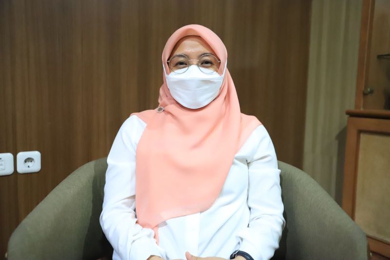 Dinkes sanksi oknum petugas kesehatan lalai beri obat kedaluwarsa
