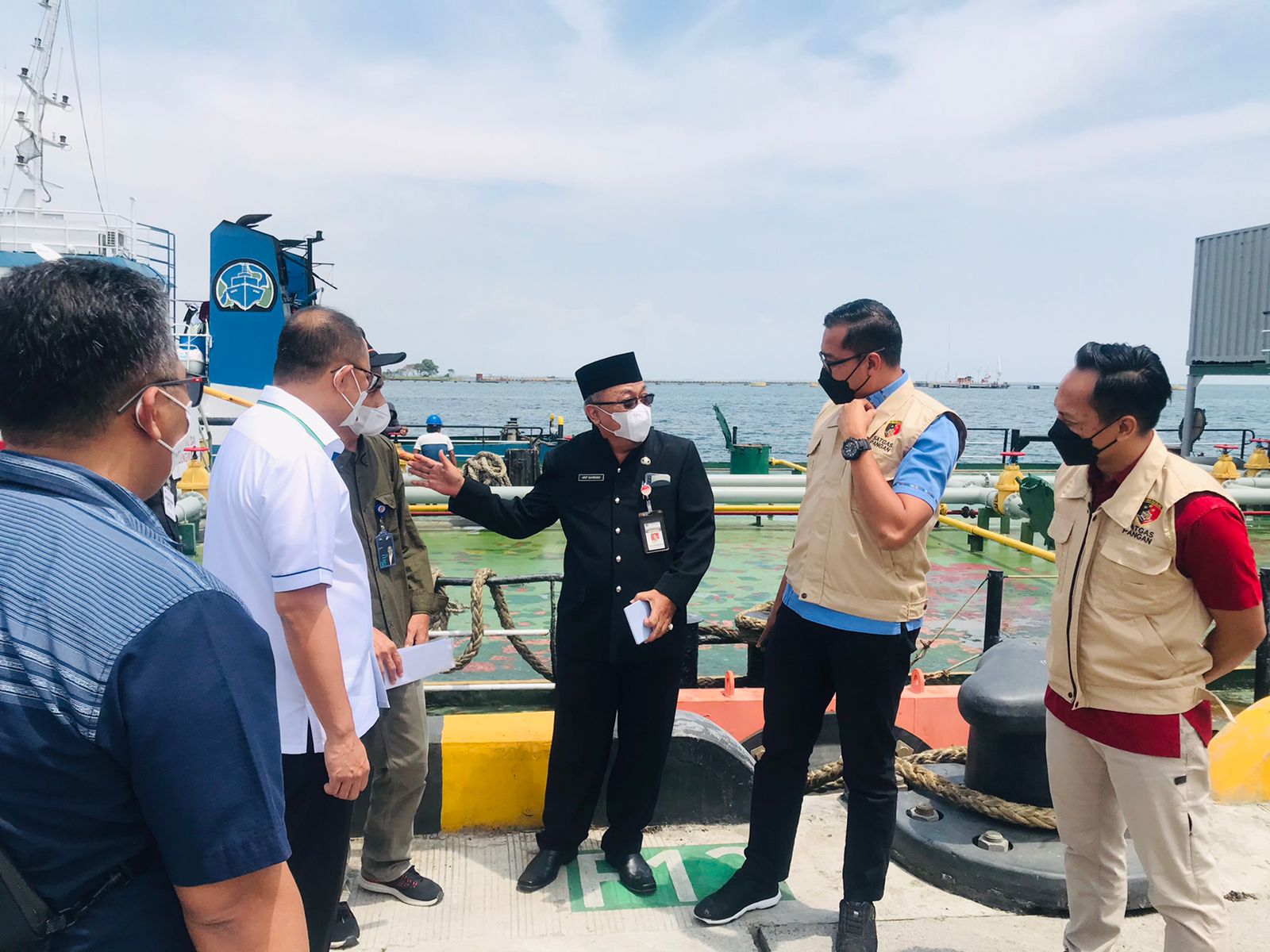 Minyak goreng sawit dari Kalimantan tiba di Jateng langsung disalurkan ke enam kawasan Minyak goreng sawit dari Kalimantan tiba di Jateng langsung disalurkan ke enam kawasan