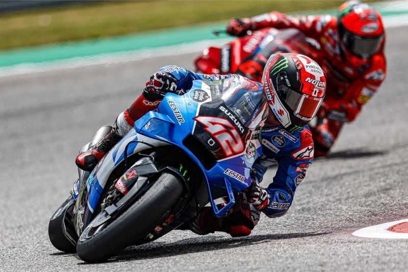 GSX-RR terasa solid, Rins siap tempur di rollercoaster Portimao