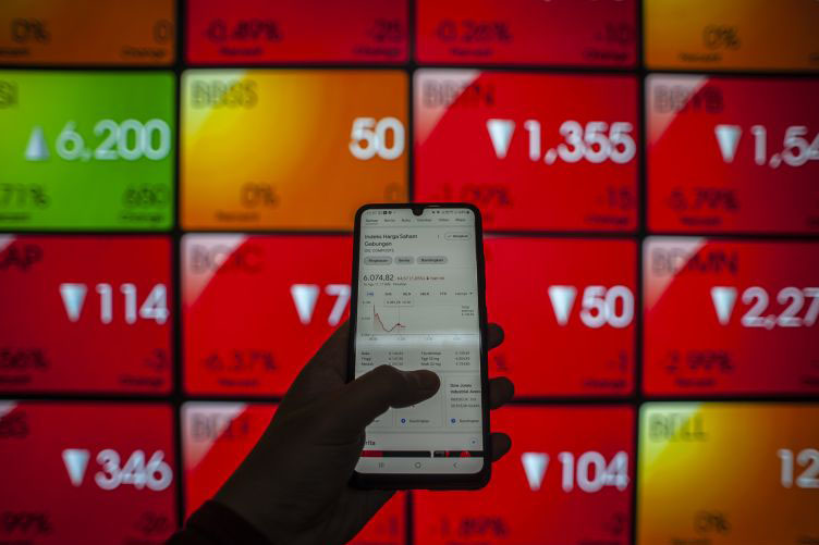 IHSG Rabu dibuka melemah 19,89 poin