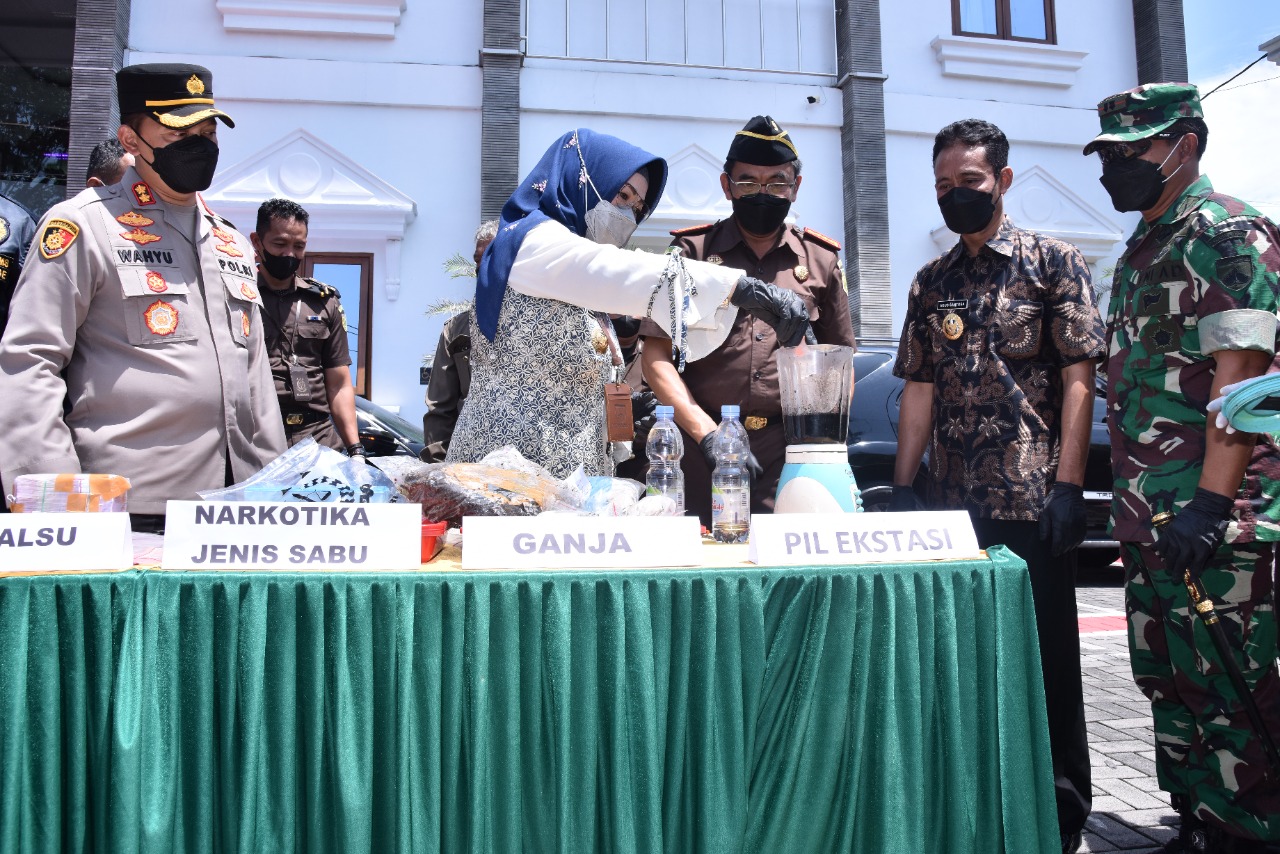 Barang bukti inkrah setahun dimusnahkan Pemda Sukoharjo Barang bukti inkrah setahun dimusnahkan Pemda Sukoharjo