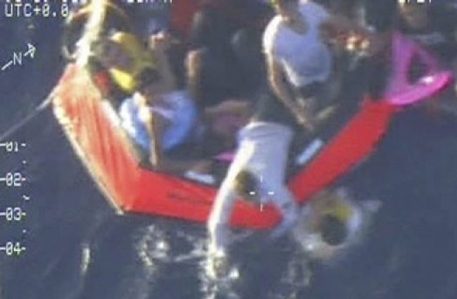 Kapal tenggelam di Tunisia, 12 orang tewas dan 10 hilang Kapal tenggelam di Tunisia, 12 orang tewas dan 10 hilang