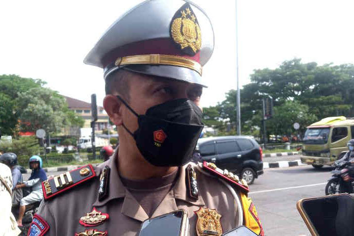 Polres Cirebon tutup putar balik kendaraan Jalur Pantura mulai Senin