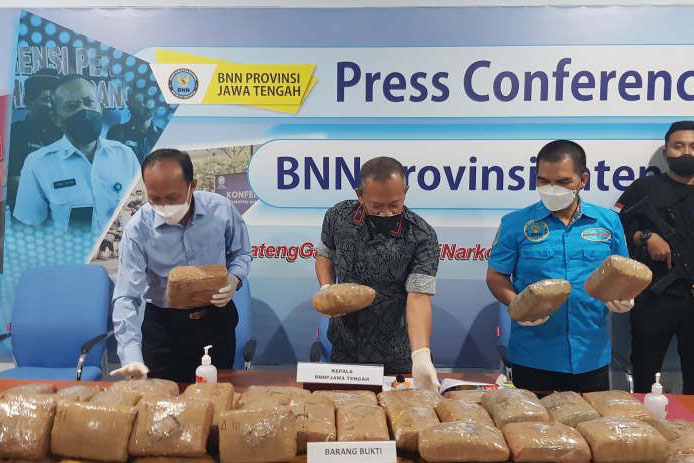BNN Jateng gagalkan pengiriman 50 kg ganja