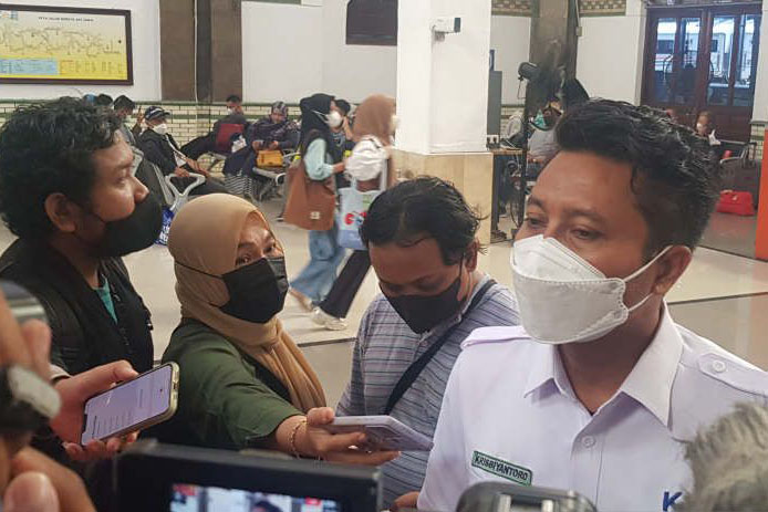 10.171 tiket KA Lebaran terjual di Daop Semarang 10.171 tiket KA Lebaran terjual di Daop Semarang