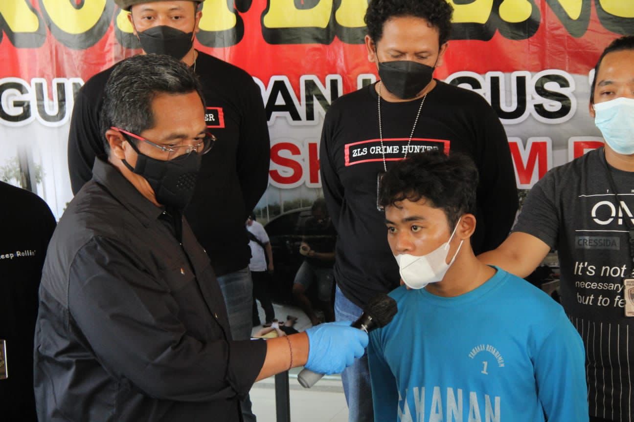 Seniman pakar multimedia tega bunuh satpam untuk curi kamera