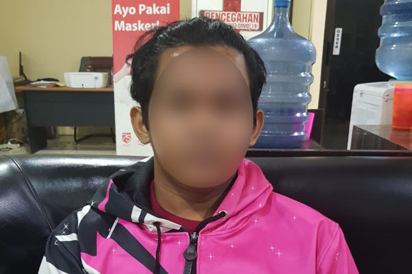 Polisi amankan pelaku penganiayaan dengan senjata tajam di Tuminting Polisi amankan pelaku penganiayaan dengan senjata tajam di Tuminting