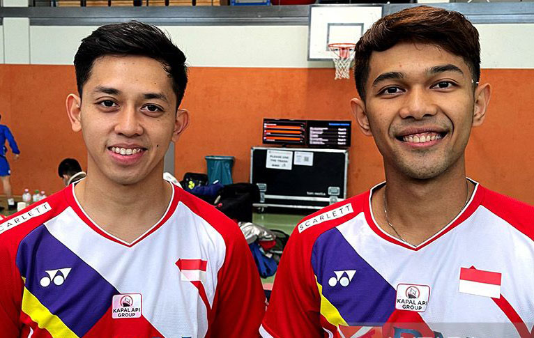 Fajar/Rian hadapi ganda putra tuan rumah di babak final Korea Open