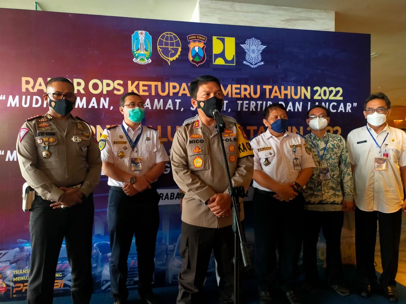Polda Jatim siapkan kiat antisipasi kepadatan destinasi wisata selama libur lebaran Polda Jatim siapkan kiat antisipasi kepadatan destinasi wisata selama libur lebaran