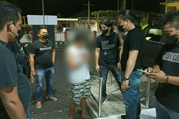 Polisi amankan terduga pelaku penganiayaan di Woloan Dua Tomohon Polisi amankan terduga pelaku penganiayaan di Woloan Dua Tomohon