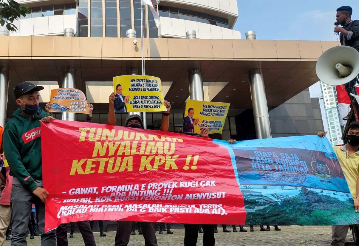 Kembali aksi, massa minta KPK surati BPK audit investigasi dugaan korupsi Formula E Kembali aksi, massa minta KPK surati BPK audit investigasi dugaan korupsi Formula E