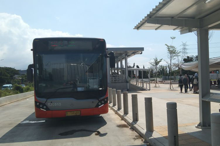 Pemprov DKI imbau gunakan transportasi umum jika shalat Id di JIS Pemprov DKI imbau gunakan transportasi umum jika shalat Id di JIS