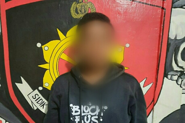 Resmob Polres Bitung amankan oknum honorer penikam kaki temannya