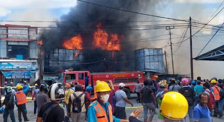 Kebakaran di Timika hanguskan enam bangunan Kebakaran di Timika hanguskan enam bangunan