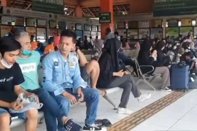 Arus mudik di Terminal Kampung Rambutan didominasi tujuan Sumatera