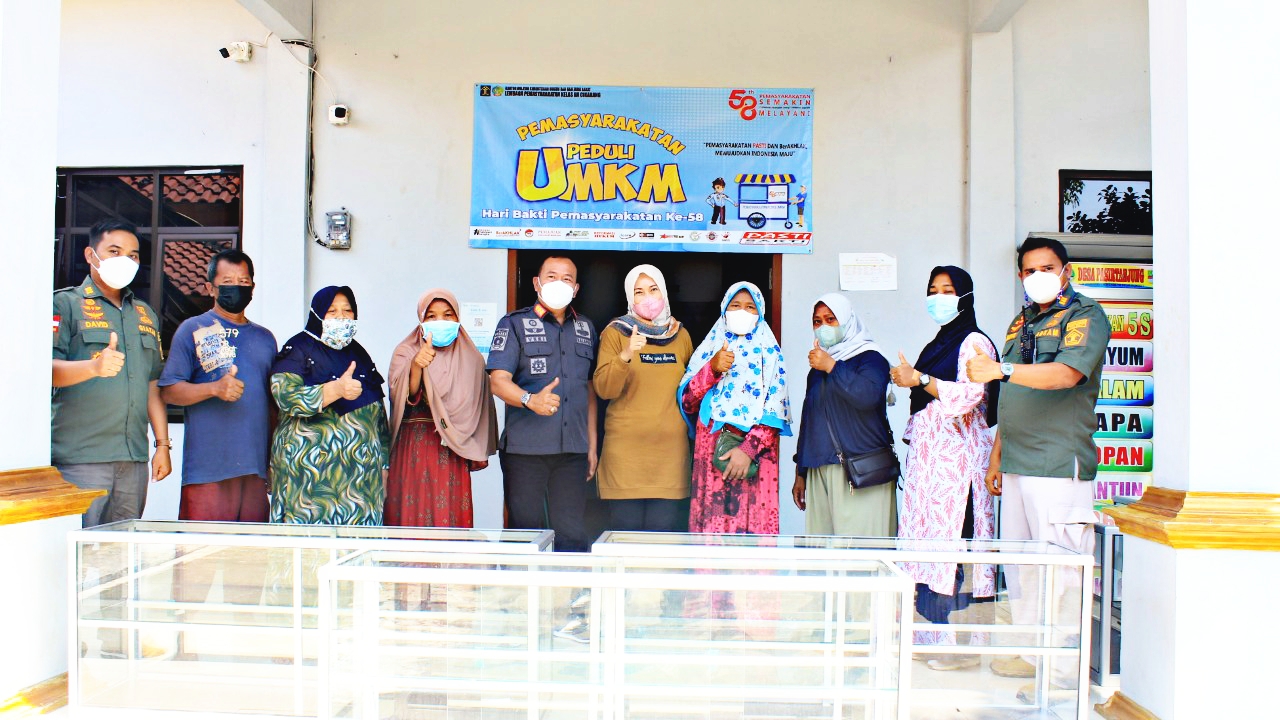 Lapas Cikarang beri bantuan sarana usaha ke pelaku usaha mikro Cikarang Pusat, Bekasi Lapas Cikarang beri bantuan sarana usaha ke pelaku usaha mikro Cikarang Pusat, Bekasi