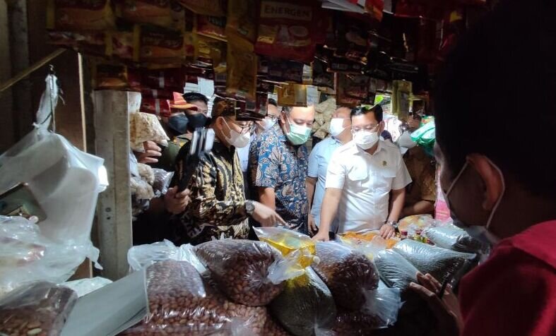 DPR-Kemendag dapati harga minyak goreng curah di atas HET saat sidak