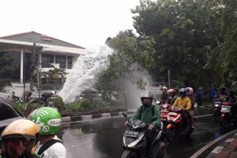 Jaringan air minum Kramat Jati-Makasar akan gangguan Sabtu malam Jaringan air minum Kramat Jati-Makasar akan gangguan Sabtu malam