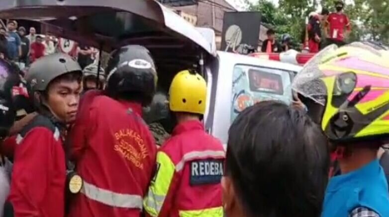 Tujuh orang diduga tewas dalam kebakaran di Samarinda Tujuh orang diduga tewas dalam kebakaran di Samarinda