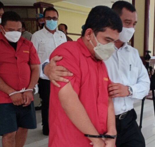 Akhirnya 8 tersangka kerangkeng Langkat, dikerangkeng di RTP Polda Sumut Akhirnya 8 tersangka kerangkeng Langkat, dikerangkeng di RTP Polda Sumut