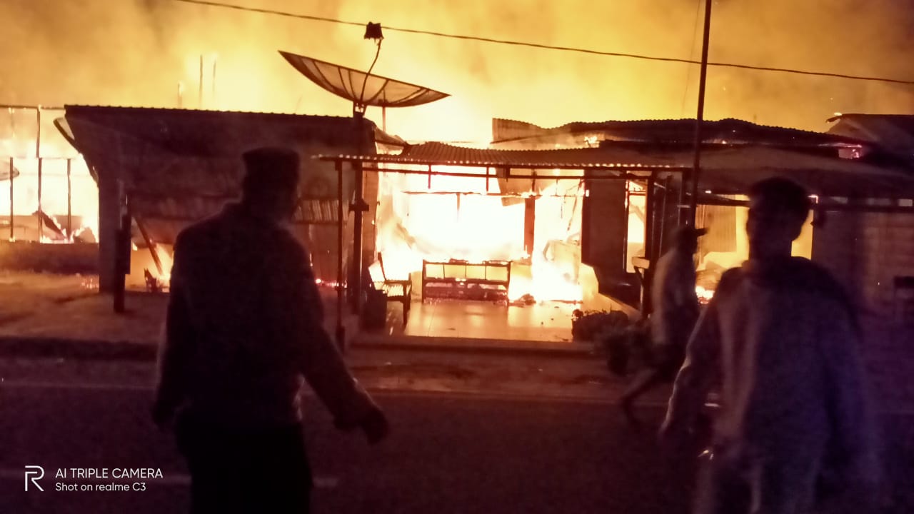 Kebakaran hanguskan 8 rumah hingga rusak berat di Desa Lakhubang Simuelue Tengah