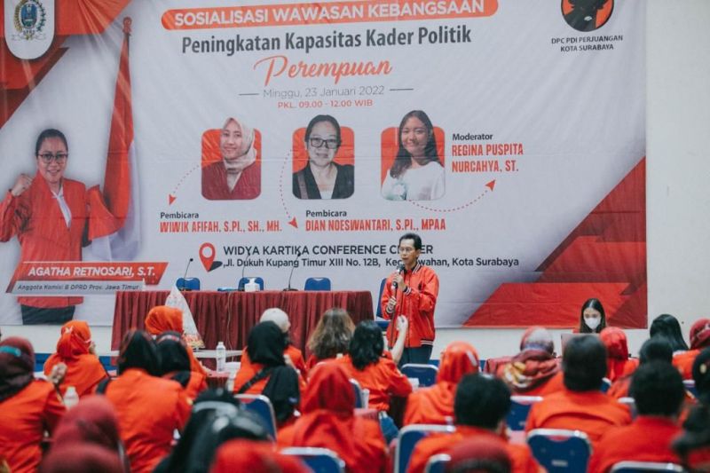 PDIP Surabaya sosialisasikan UU TPKS kepada kader dan kaum milenial PDIP Surabaya sosialisasikan UU TPKS kepada kader dan kaum milenial