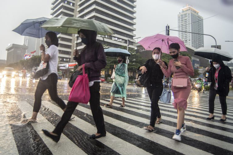 Hujan diperkirakan guyur sebagian Jakarta pada Rabu sore Hujan diperkirakan guyur sebagian Jakarta pada Rabu sore