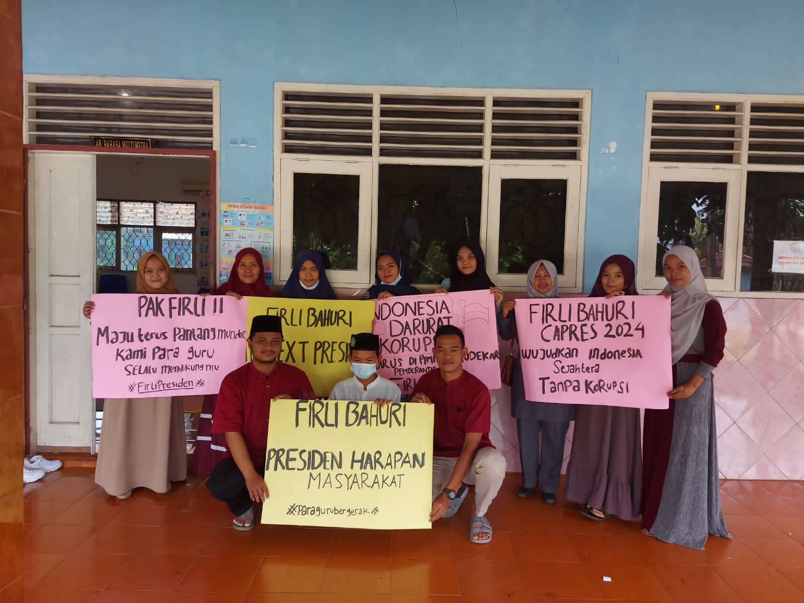 Dapat dukungan maju Pilpres 2024, ini tanggapan Firli Bahuri Dapat dukungan maju Pilpres 2024, ini tanggapan Firli Bahuri
