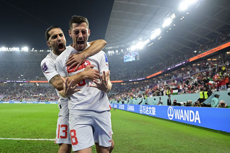 Swiss melaju ke 16 besar usai menang 3-2 atas Serbia Swiss melaju ke 16 besar usai menang 3-2 atas Serbia
