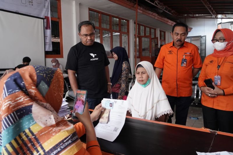 Pos Indonesia ingatkan warga cairkan BSU sebelum 20 Desember 2022 Pos Indonesia ingatkan warga cairkan BSU sebelum 20 Desember 2022