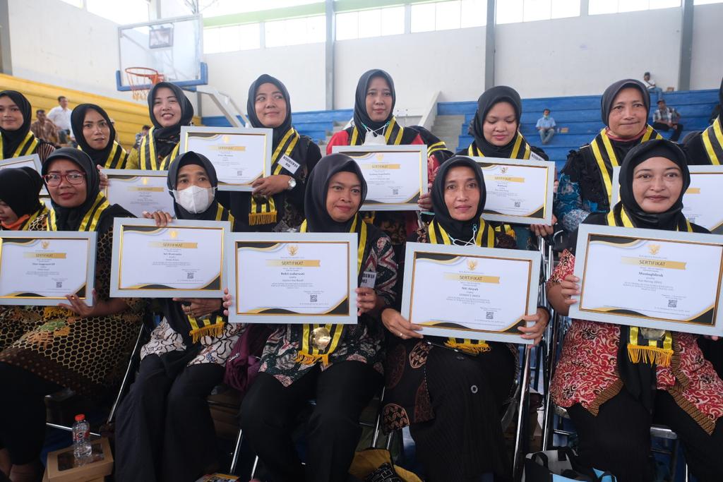 Wali Kota Magelang wisuda 500 wirausaha baru Wali Kota Magelang wisuda 500 wirausaha baru