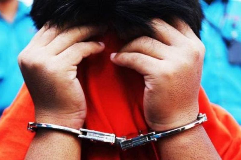 Oknum polisi tikam rekannya di Riau serahkan diri Oknum polisi tikam rekannya di Riau serahkan diri