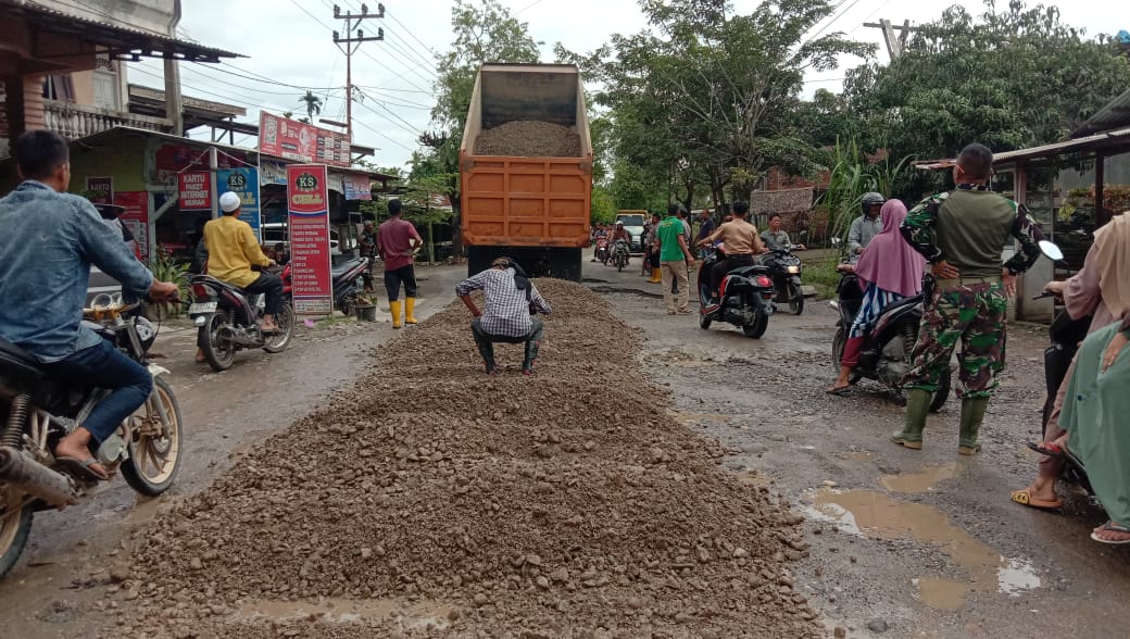 Jalan rusak simpang Parang menuju Matang Kuli, Aceh Utara diperbaiki