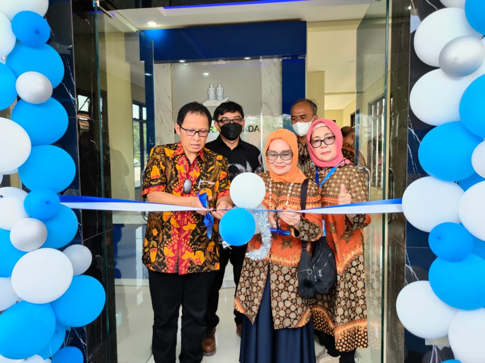 Indomaret serahkan Rp5,4 M untuk anak disabilitas binaan YPAC Indomaret serahkan Rp5,4 M untuk anak disabilitas binaan YPAC