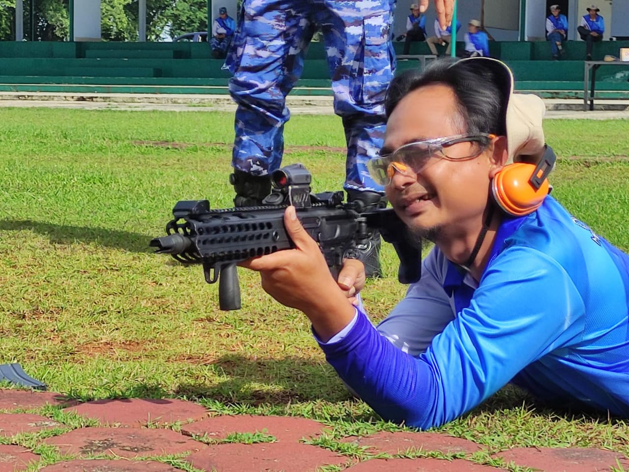 Saat pasukan elite TNI AU latih jurnalis meliput medan perang Saat pasukan elite TNI AU latih jurnalis meliput medan perang