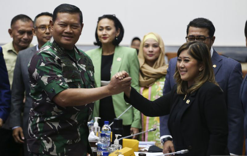 Komisi I minta Laksamana Yudo komit menuntaskan kasus pidana oknum TNI Komisi I minta Laksamana Yudo komit menuntaskan kasus pidana oknum TNI