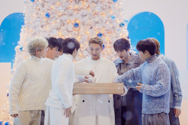 Super Junior teratas di iTunes lewat The Road: Celebration